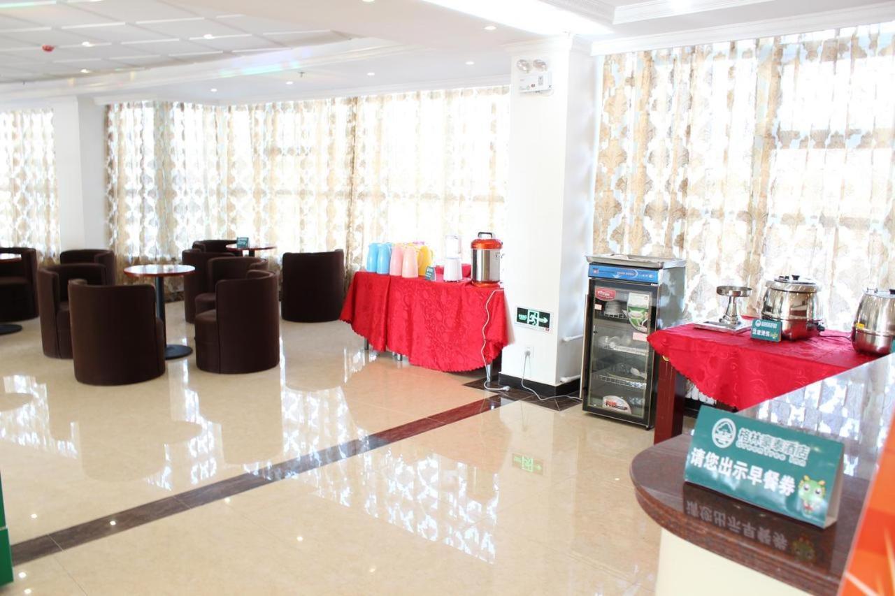 Greentree Inn Suzhou Taicang City Liuhe Town Tinghai Road Express Hotel Exteriör bild